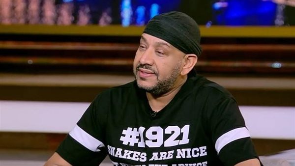 عصام كاريكا