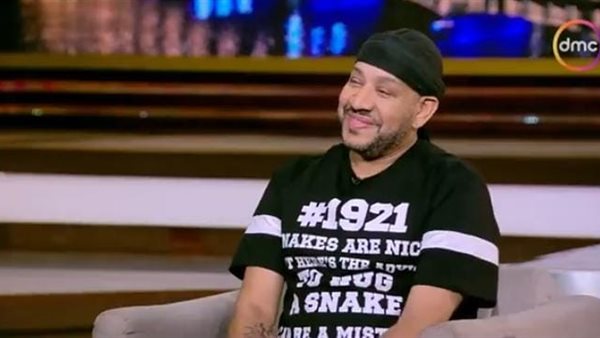 عصام كاريكا