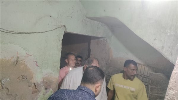 سقوط سلم عقار 