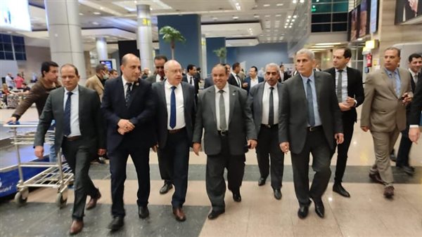 مأموري الجمارك