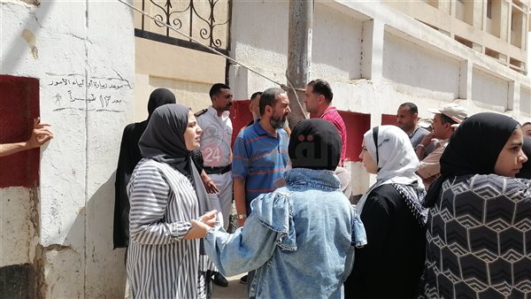 خروج الطلاب 