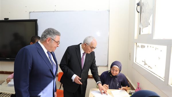 متابعة وزير التعليم