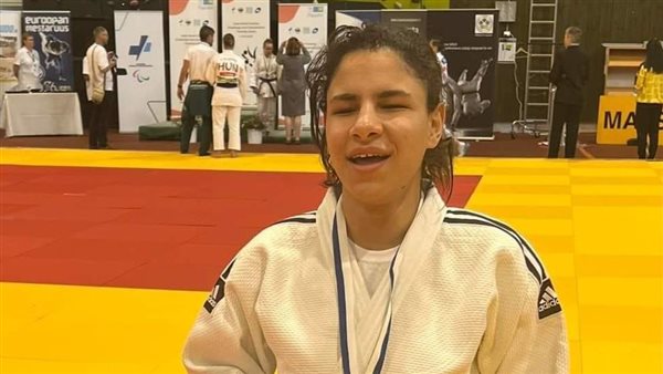 أمنية الحسيني الطالبة