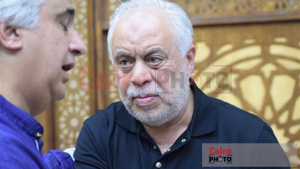 أشرف زكي في عزاء