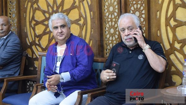 أشرف زكي من عزاء