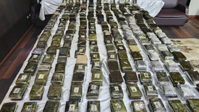 بـ145 مليون جنيه.. القبض على تشكيل عصابي لإتجاره في المواد المخدرة 