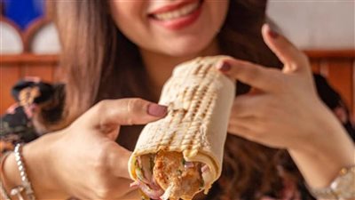 طريقة عمل شاورما الفراخ بدون زبادي بـ3 تتبيلات وسر الدجاج الجوسي