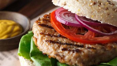 طريقة عمل البرجر اللحمة.. للشيف محمد حامد