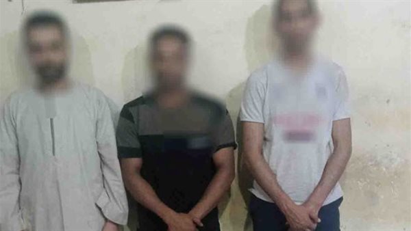 المتهمين باحتجاز