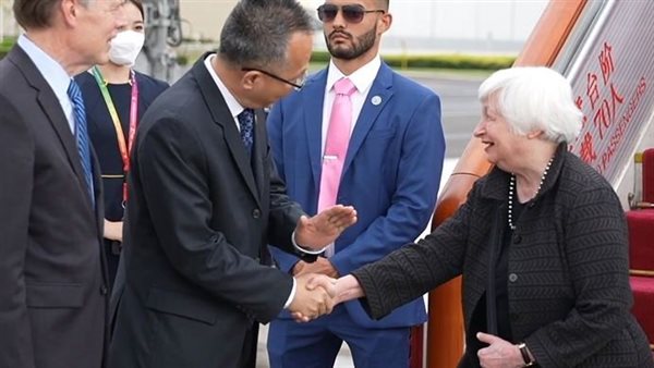 زيارة وزيرة الخزانة