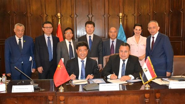 اتفاقية تعاون بين