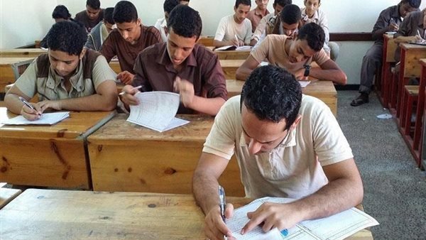 امتحانات الدبلومات