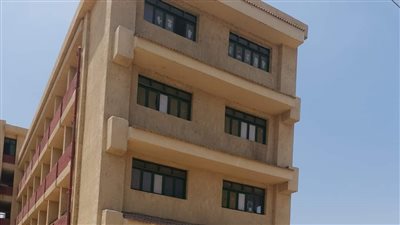 القبض على المتهمين بسرقة سور حديدي لمدرسة ببنها