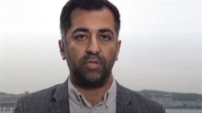 أول رئيس وزراء مسلم لإسكتلندا يطالب بتقنين المخدرات للاستخدام الشخصي