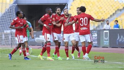 سيناريو محتمل يحسم تتويج الأهلي بـ الدوري الممتاز قبل مواجهة الزمالك بالقمة
