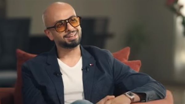 الكاتب أحمد مراد