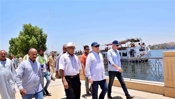 محافظ الأقصر يتفقد