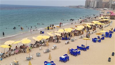 استمرار التحذير من اضطراب حالة البحر فى الإسكندرية 