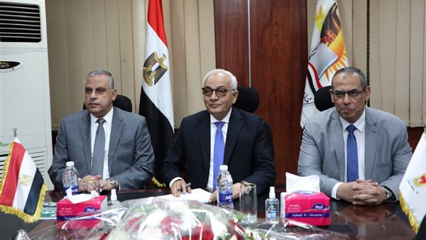 جانب من المتابعة