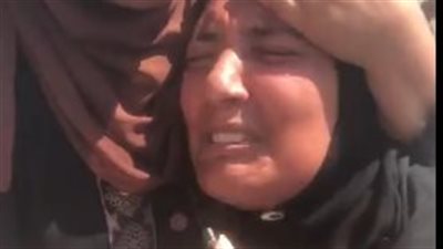 زوجة الشاب المقتول على يد شقيقه التوأم بكفر الشيخ بعد إحالة أوراق المتهم للمفتي: الحمدلله حق جوزي رجع وربنا يصبر أمه| بث مباشر