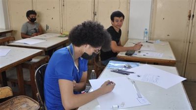 الأدوات الواجب توفرها مع طلاب الثانوية العامة 2023 عند أداء اختبارات قدرات الفنون التطبيقية 