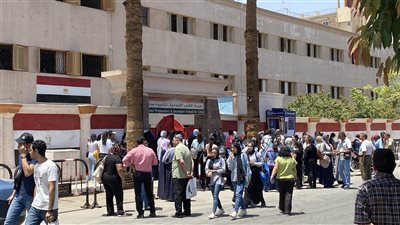 الديناميكا حلوة.. سعادة بين طلاب شعبة الرياضيات للثانوية العامة بالأقصر