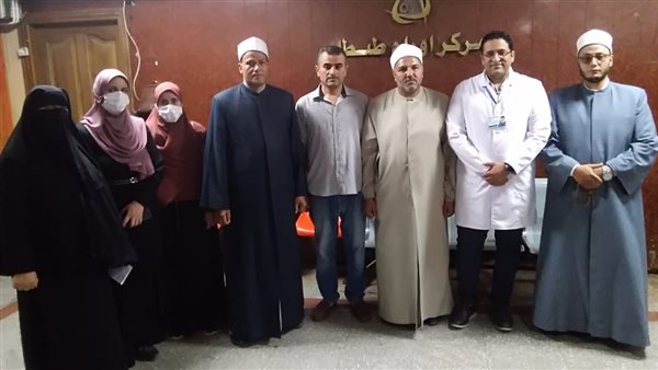 وفد من وعاظ وواعظات