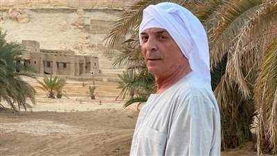محمود حميدة يتعاقد على تصوير فيلم وثائقي عن واحة سيوة 
