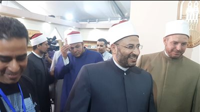 أمين البحوث الإسلامية المساعد يشارك في افتتاح معرض الإسكندرية الدولي للكتاب 