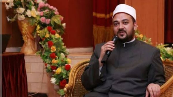  الدكتور أحمد نبوي