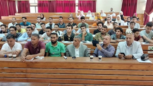 الدورات التدريبية