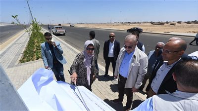 وزير الإسكان: تطوير محاور الطرق بالقاهرة الجديدة لتحقيق السيولة المرورية وسهولة الوصول للعاصمة الإدارية