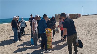 انطلاق فعاليات المبادرة الوطنية لا للبلاستيك على شاطئ البحر بالعريش