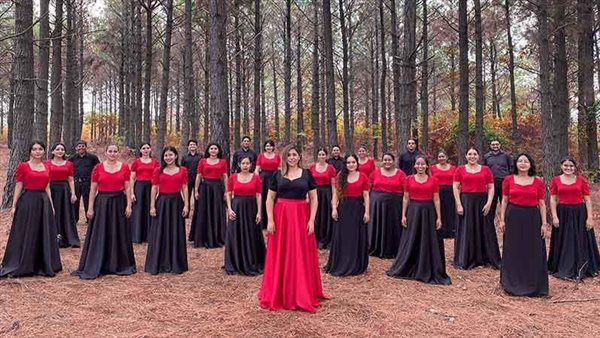 كورال أرتيكانتو وإيمي