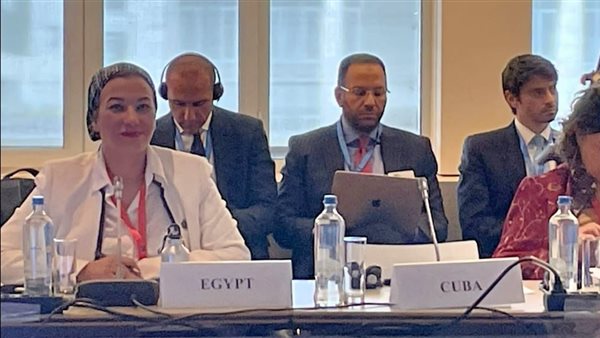 وزيرة البيئة