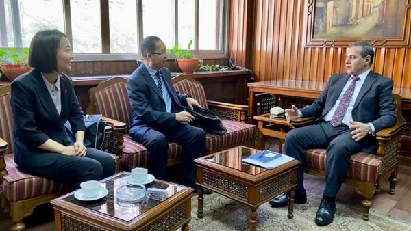 جانب من الاجتماعات