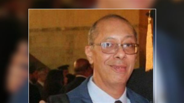 الدكتور أحمد جاب