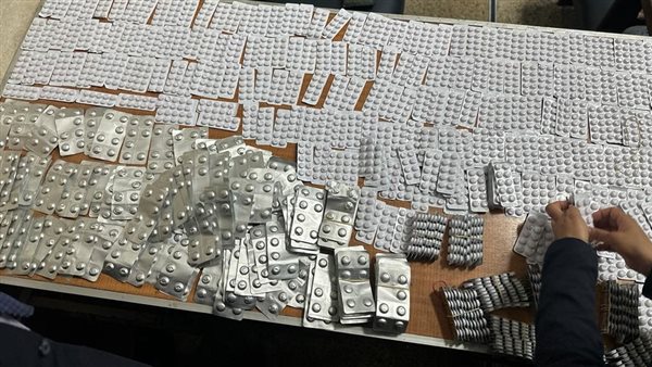 عقاقير وأدوية - أرشيفية