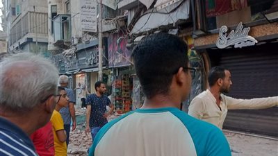مصرع شخصين وإصابة 4 آخرين في انهيار أجزاء من عقار باكوس بالإسكندرية