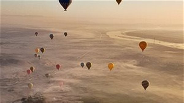 رحلات البالون الطائر