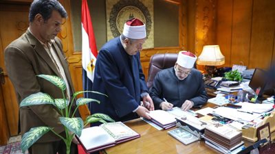 وكيل الأزهر يعتمد نتيجة الدور الأول لمعاهد البعوث الإسلامية للشهادتين الإعدادية والثانوية