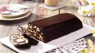 طريقة عمل ليزي كيك دايت.. وصفة حلوى باردة وسريعة للريجيم