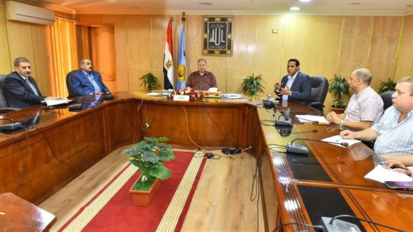 محافظ أسيوط