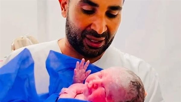 أحمد سعد ومولودته