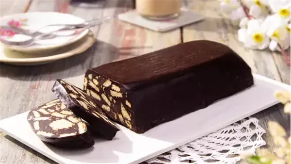 طريقة عمل ليزي كيك