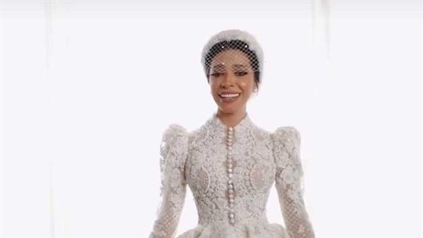 البلوجر منة السني