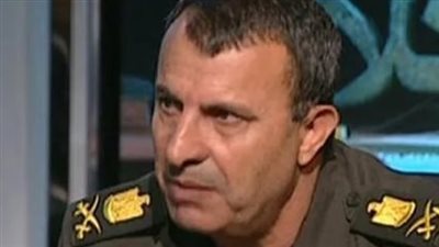 وصول جثمان اللواء إسماعيل عتمان العضو السابق بالمجلس الأعلى للقوات المسلحة لمسجد الشربتلي لصلاة الجنازة | بث مباشر