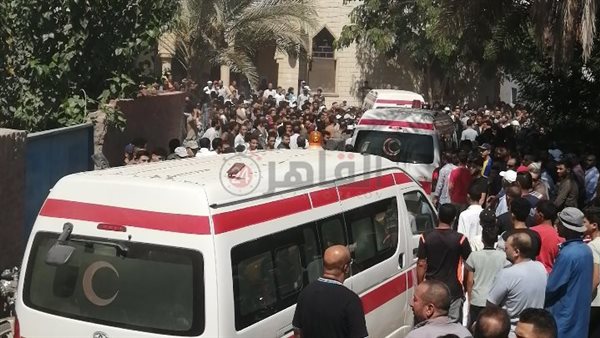 لحظة وصول جثامين