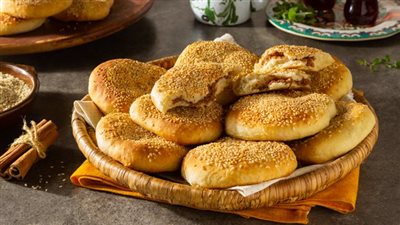 طريقة عمل القرص الطرية باللبن الحليب.. مكونات سهلة من مطبخك