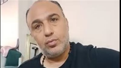 والد شاب توفي بحادث انهيار عقار باكوس بالإسكندرية: كان رايح يودع أصحابه قبل ما يروح الجيش | بث مباشر